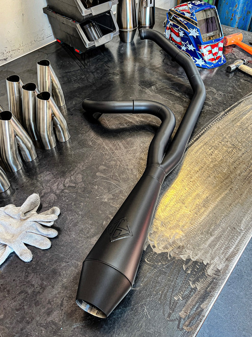Manufacturer-supplied Black / Pro Flo Headers Yes reference image; exact routing follows the listed motorcycle and configuration.