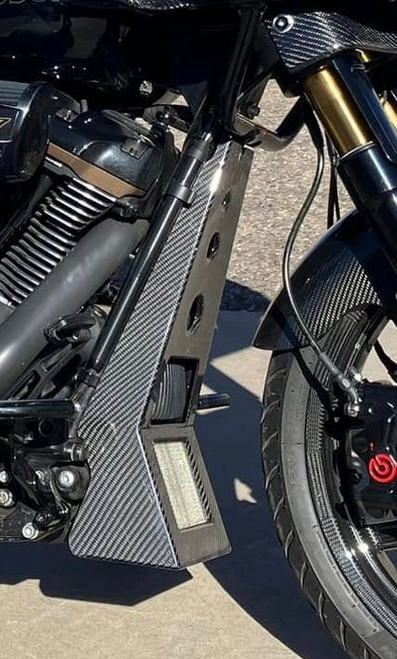 Trask TM-5903C Assault Armor Carbon Fiber Chin Spoiler 
17-23 Fl Touring Road & Street glides