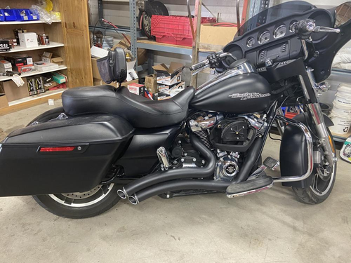 Freedom HD00649 Black Sharp Curve Radius Exhaust FL M8 17-23
