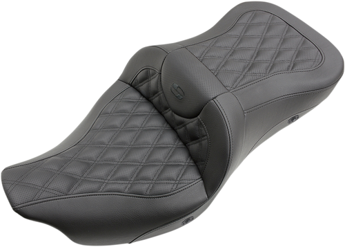Saddlemen Roadsofa Seat Heated Lattice Stitch Black Harley

FL 09-24 Road Street Ultra Glide Touring 808-07B-182THC