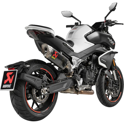 Akrapovic S-CF8SO1-HAPLC Slip-On Line Muffler carbon fiber cf moto 800nk