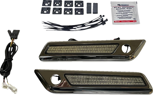 CUSTOM DYNAMICS CD-SBL-BCM-SC Latch Light - Saddlebag - Smoke - Chrome - Saddlebag Smoke Chrome