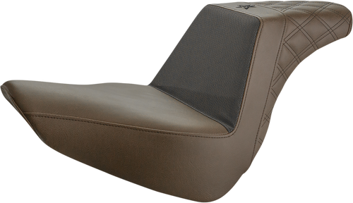 SADDLEMEN UN18-27-173BR Unknown Industries Performance Gripper Seat - Front Carbon Fiber/Black Gripper Lumbar/Rear Lattice Stitch FL '18-'23