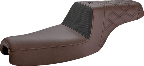 SADDLEMEN UN07-03-173BR Unknown Industries Performance Gripper Seat - Front Carbon Fiber/Black Gripper Lumbar/Rear Lattice Stitch XL '04-'23