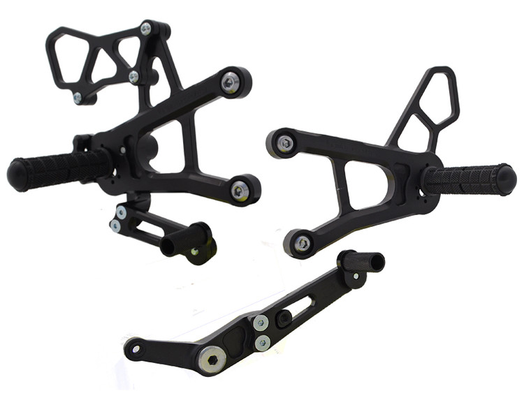 WOODCRAFT 05-0454B REARSETS KIT 
Adjustable Rearset Assembly Complete W/Shift & Brake Pedal (Std/GP) Black

YAMAHA R1 R1M YZF-R1 YZFR1 2015 15