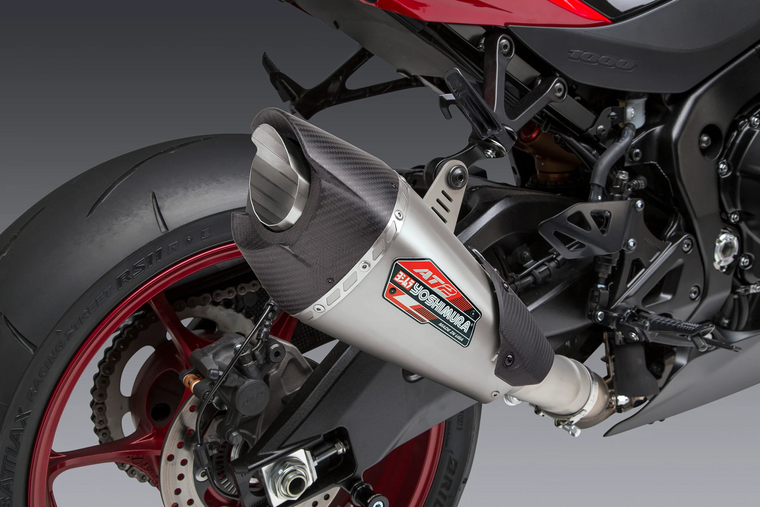 Yoshimura 11182BP521 At2 Stainless Slip-on Exhaust GSX-R1000 17-25 GSXR 1000 gsxr1000