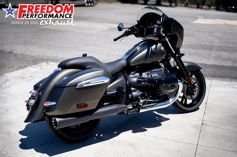 Freedom BM00336 Black 4.5" Extended Slip-on Exhaust BMW R18 Transcontinental Roctane Freedom BM00336 Black 4.5" Extended Slip-on Exhaust BMW R18 Transcontinental Roctane