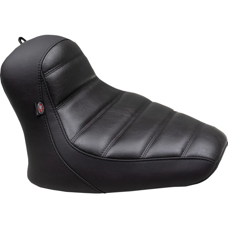 Mustang 88200 Runaround Solo Seat Runaround Seat Solo Black Tuck n Roll Chief 22-24