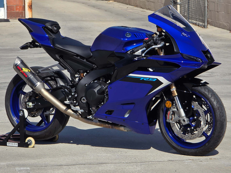 Graves EXY-25R9-FTC Titanium WORKS Full Exhaust System Carbon CF muffler
Yamaha YZF-R9 R9 2025 25 2026 26