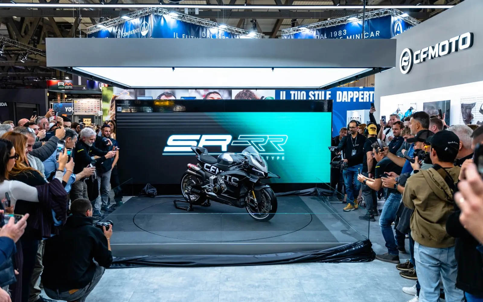 CFMOTO V4 SR-RR prototype displayed at EICMA