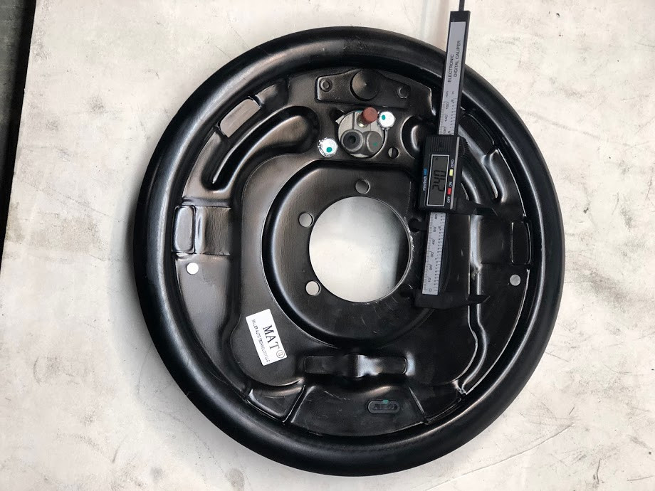 5.2k - 7k Hydraulic Uni-Servo Manual-Adjusting Brake Assembly 12" x 2"