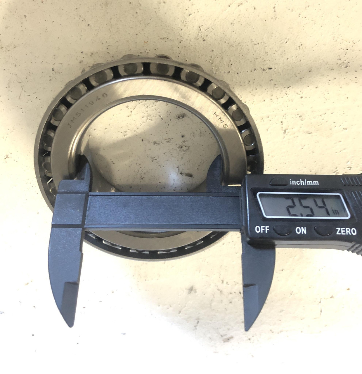 JM511946 - Inner Bearing for Rockwell 10k HD Axle Hubs 2.5591