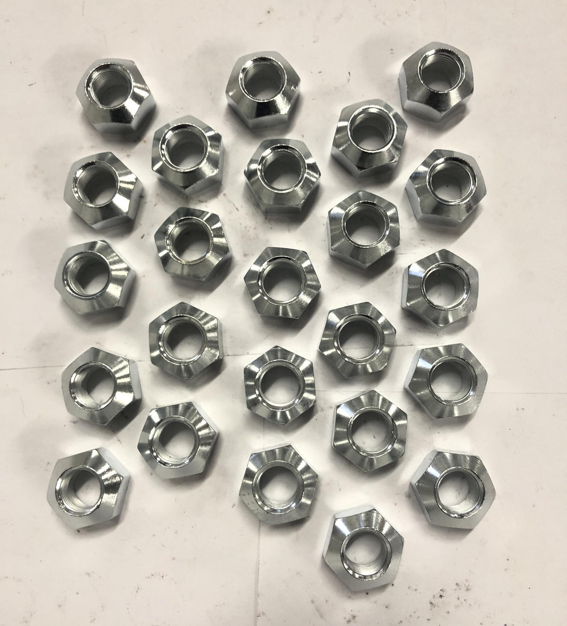 5/8"-18 Standard Ninety Degree Cone Lug Nut 