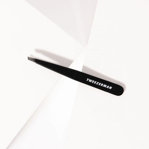 TWEEZERMAN -  Black Slant Tweezer