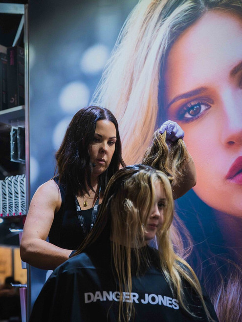 DANGER JONES - Education - Gloss Boss - Look & Learn with CMD Hair - 28/09