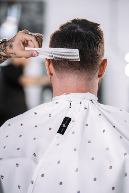 BARBER STRONG - The Barber Cape - Barber Shield White BARBER STRONG - The Barber Cape - Barber Shield White