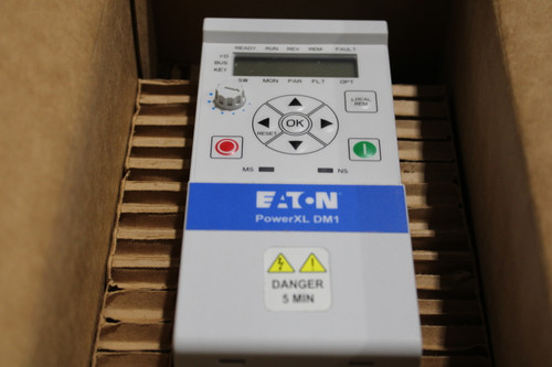 Eaton DM1-327D8NB-S20S Motor Drives/VFDs/Speed Controllers Eaton DM1-327D8NB-S20S Motor Drives/VFDs/Speed Controllers