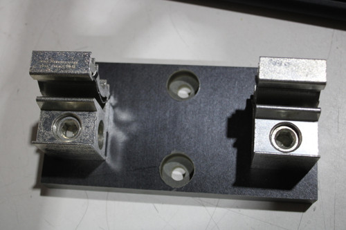 LittleFuse LJ60200-1C Fuse Blocks and Holders LittleFuse LJ60200-1C Fuse Blocks and Holders