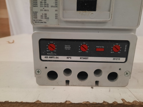 Eaton DK3400W Molded Case Breakers (MCCBs)