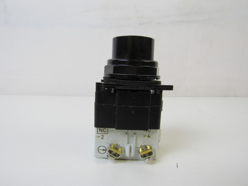 Eaton E34TPB120L Occupancy Switches Prestest 120V 1NO 1NC NEMA 3/3R/4/4X/12/13 Lamp Not Included Watertight/Oiltight