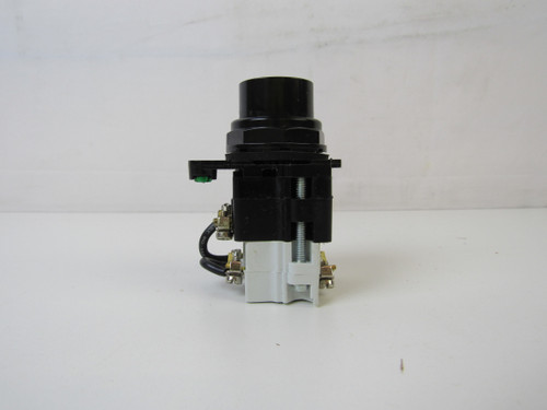 Eaton E34TPB120L Occupancy Switches Prestest 120V 1NO 1NC NEMA 3/3R/4/4X/12/13 Lamp Not Included Watertight/Oiltight