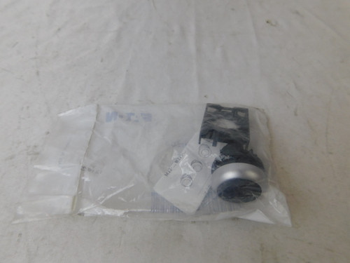 Eaton M22-D-S Pushbuttons