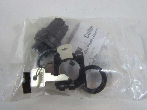 Eaton E22KB62 Selector Switches Key Switch 2 Position Black