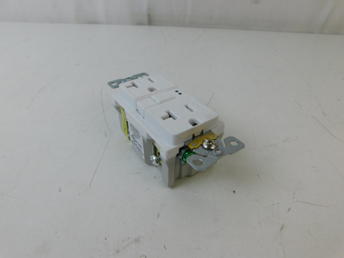 Eaton SGF20W Outlets