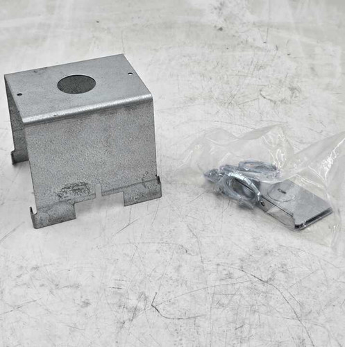 Current Lighting 93124931G Lighting Poles/Standards/Brackets & Crossarms