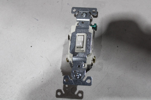Eaton CSB315STLA-SP-LW Light Switch and Control Accessories (Repackaged) Eaton CSB315STLA-SP-LW Light Switch and Control Accessories (Repackaged)