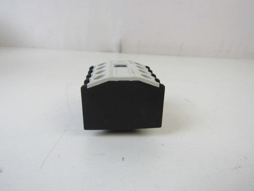 Eaton XTCEXFAG22 Auxiliary Contact