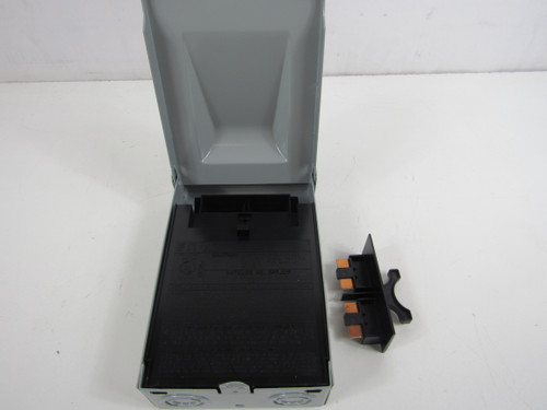 Eaton DPF221RP Disconnect Switches