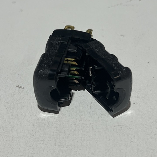 Hubbell HBL5966VM2 Plugs