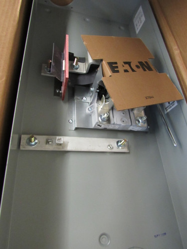 Eaton UBTH4330TCH Meter Sockets
