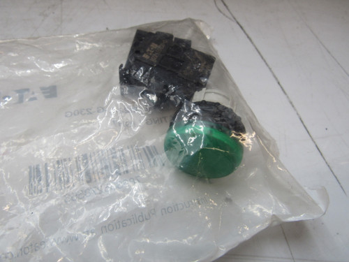 Eaton M22-L-G-230G Pilot Lights