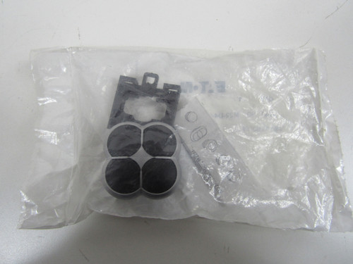 Eaton M22-D4-S Pushbuttons EA