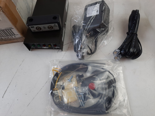 3M SF-402232 Programmable Logic Controllers (PLCs) Work Station Monitor