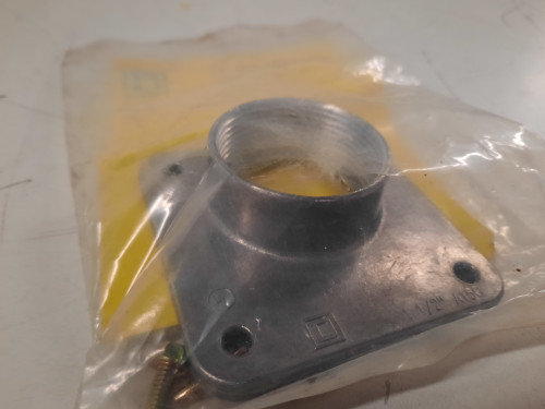 Square D A150 Conduit Hubs