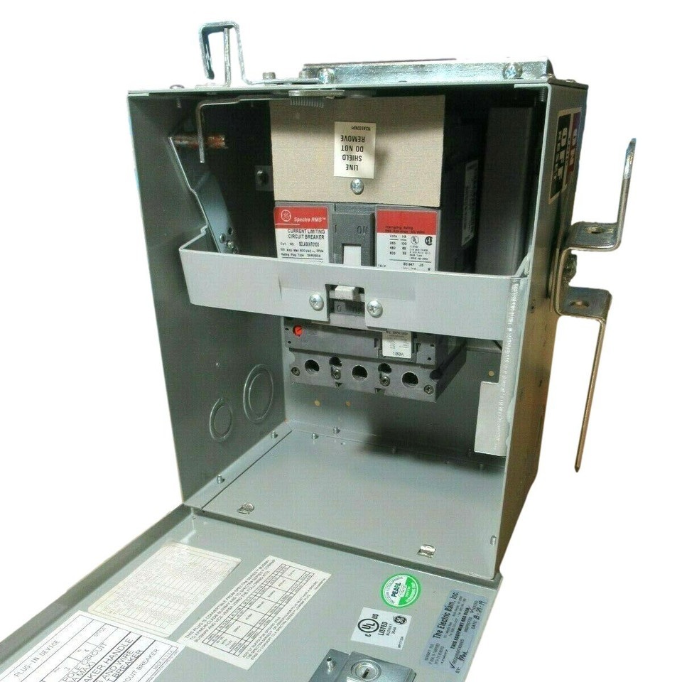 Circuit Breaker Bus Plugs