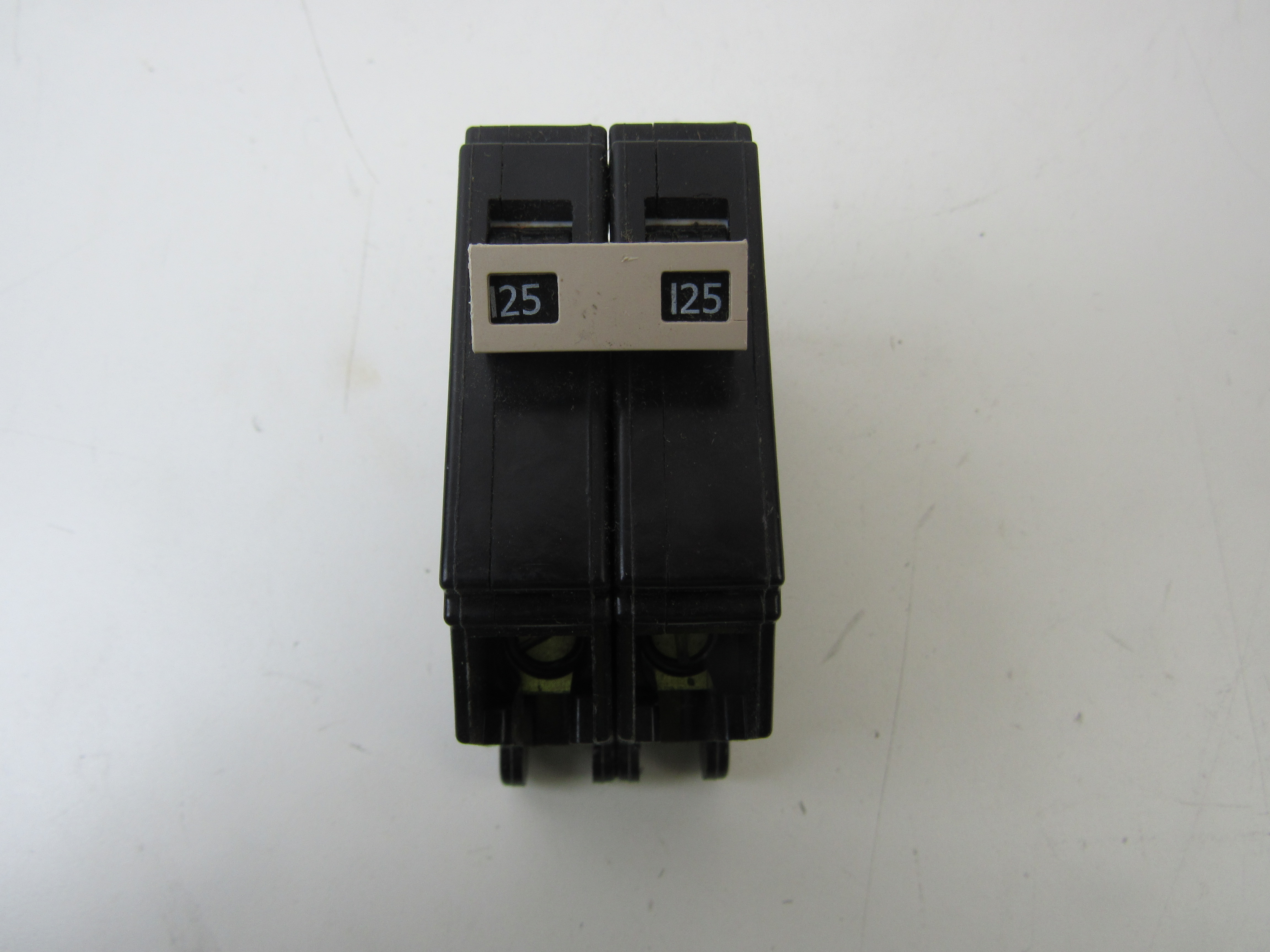 Eaton CH2125 Circuit Breaker