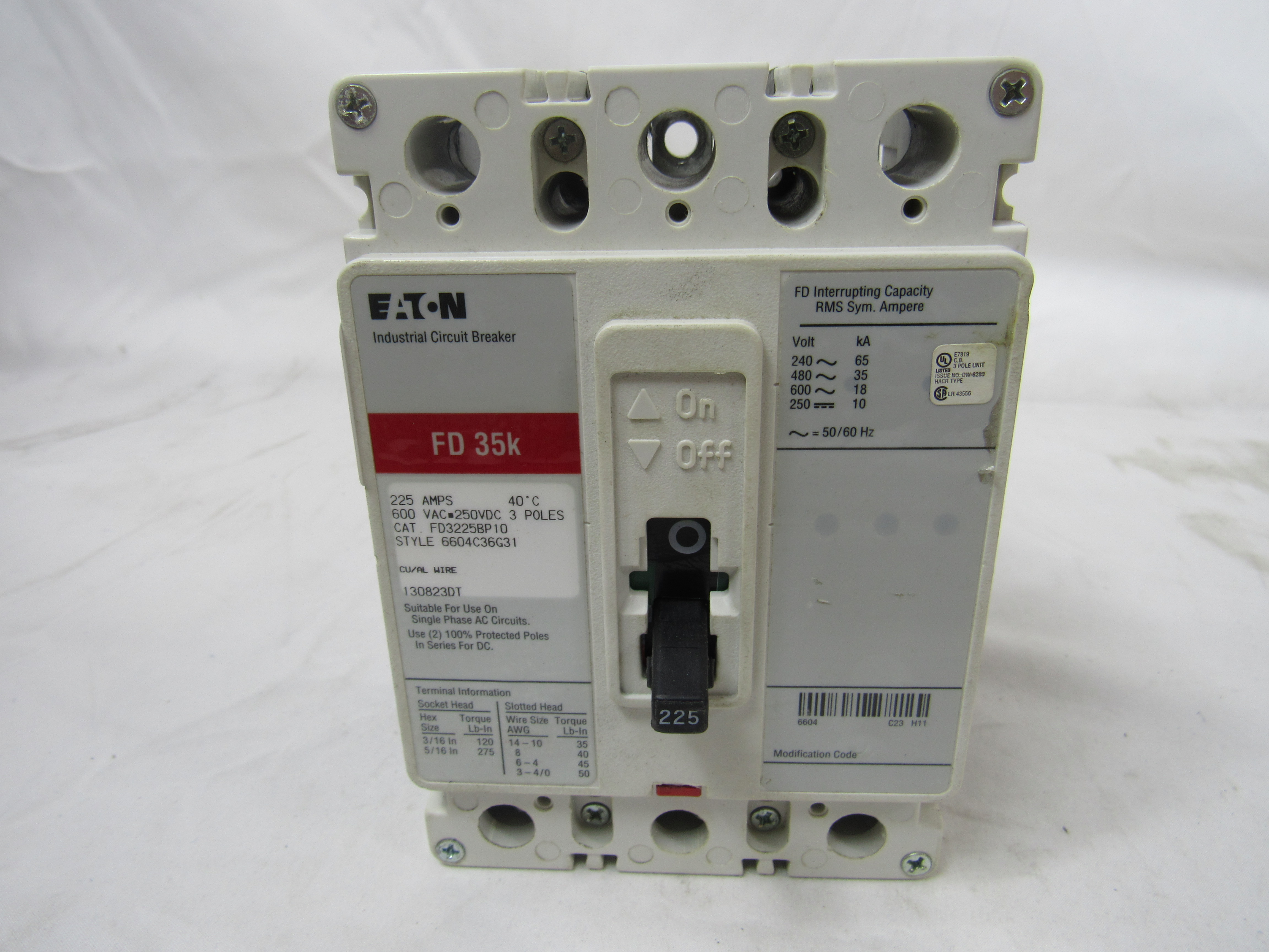 Eaton FD3225 Non-Interchangeable Trip Circuit Breaker (Used)