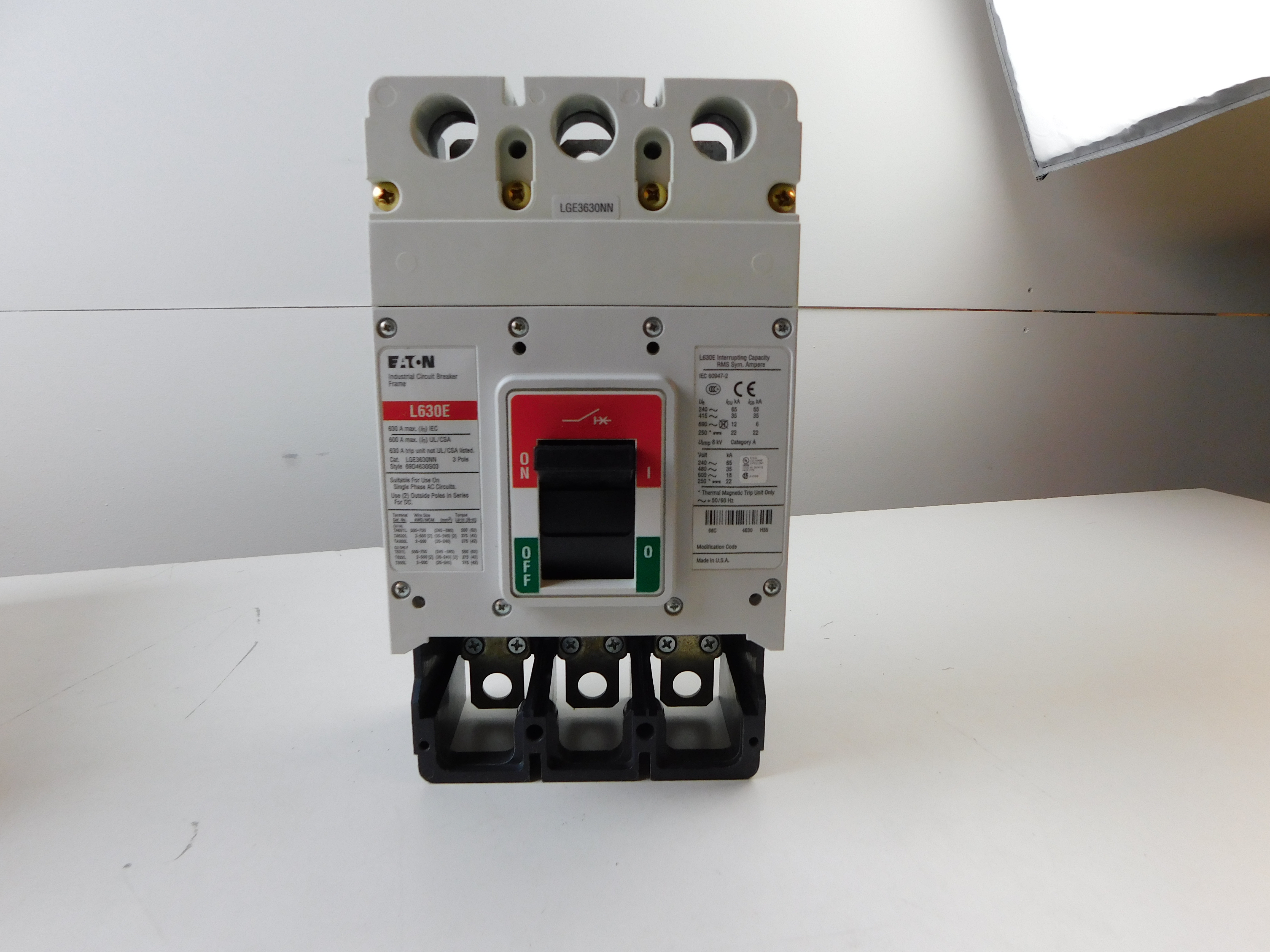 Eaton LGE3630NN Molded Case Circuit Breaker Frame (Aesthetic Defect)