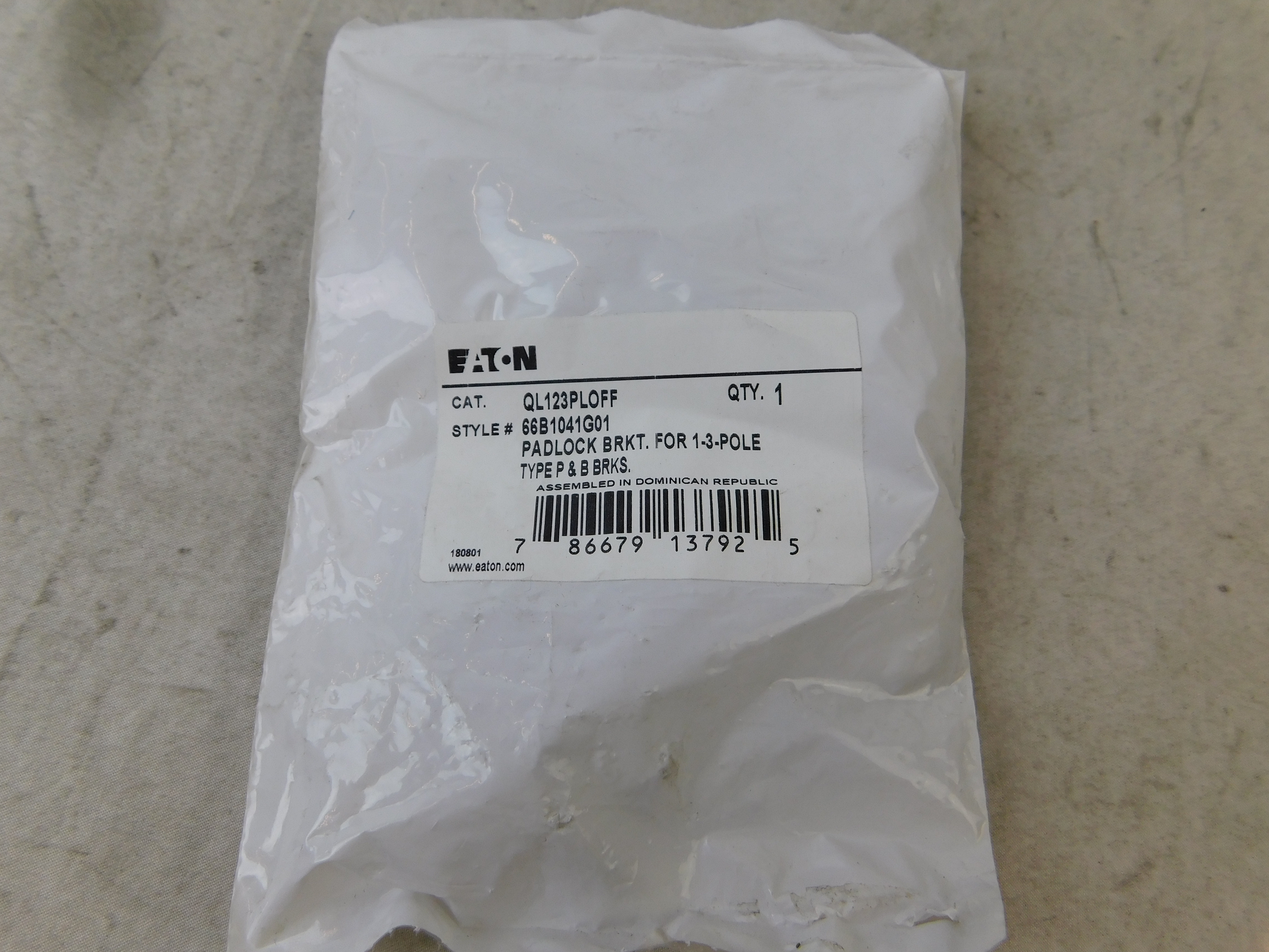 Eaton QL123PLOFF Circuit Breaker Padlockable Handle Lock