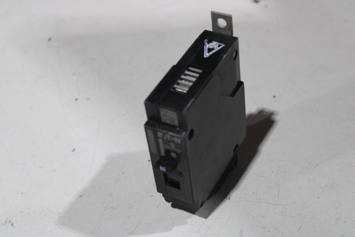 Eaton GHB1060 Non-Interchangeable Trip Circuit Breaker (Damaged, For Parts or Repair) Eaton GHB1060 Non-Interchangeable Trip Circuit Breaker (Damaged, For Parts or Repair)