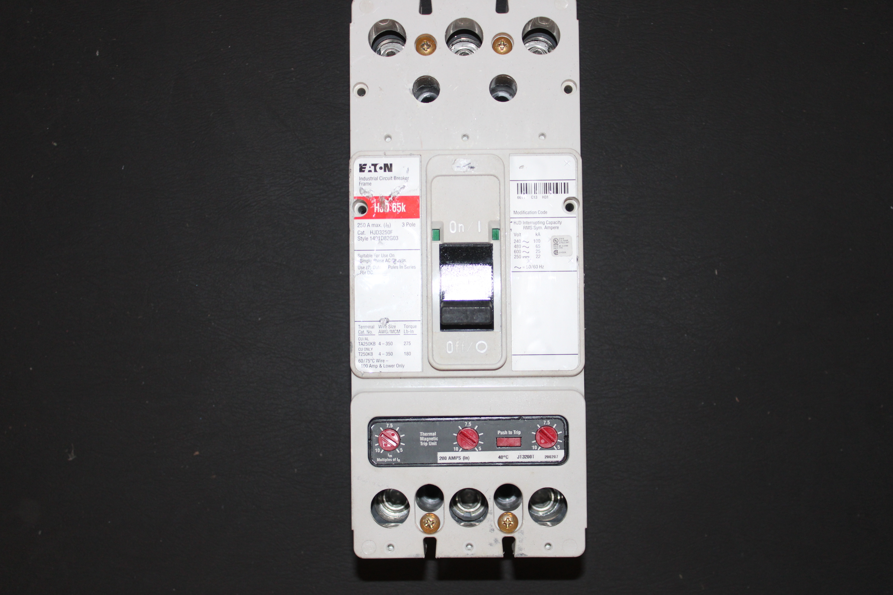 Eaton HJD3200 Interchangeable Trip Circuit Breaker (Used)