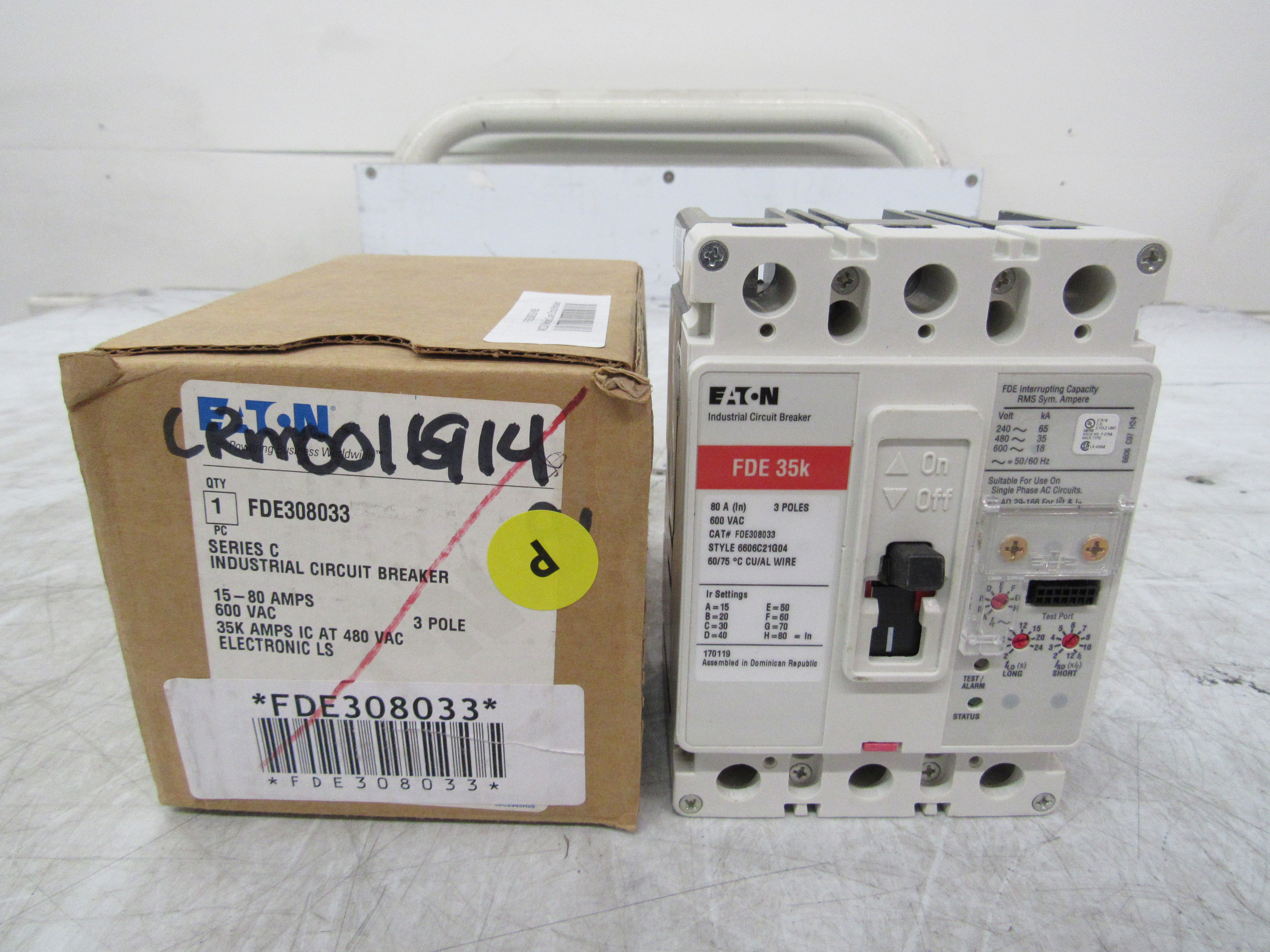 Eaton FDE308033 Non-Interchangeable Trip Electronic Circuit Breaker
