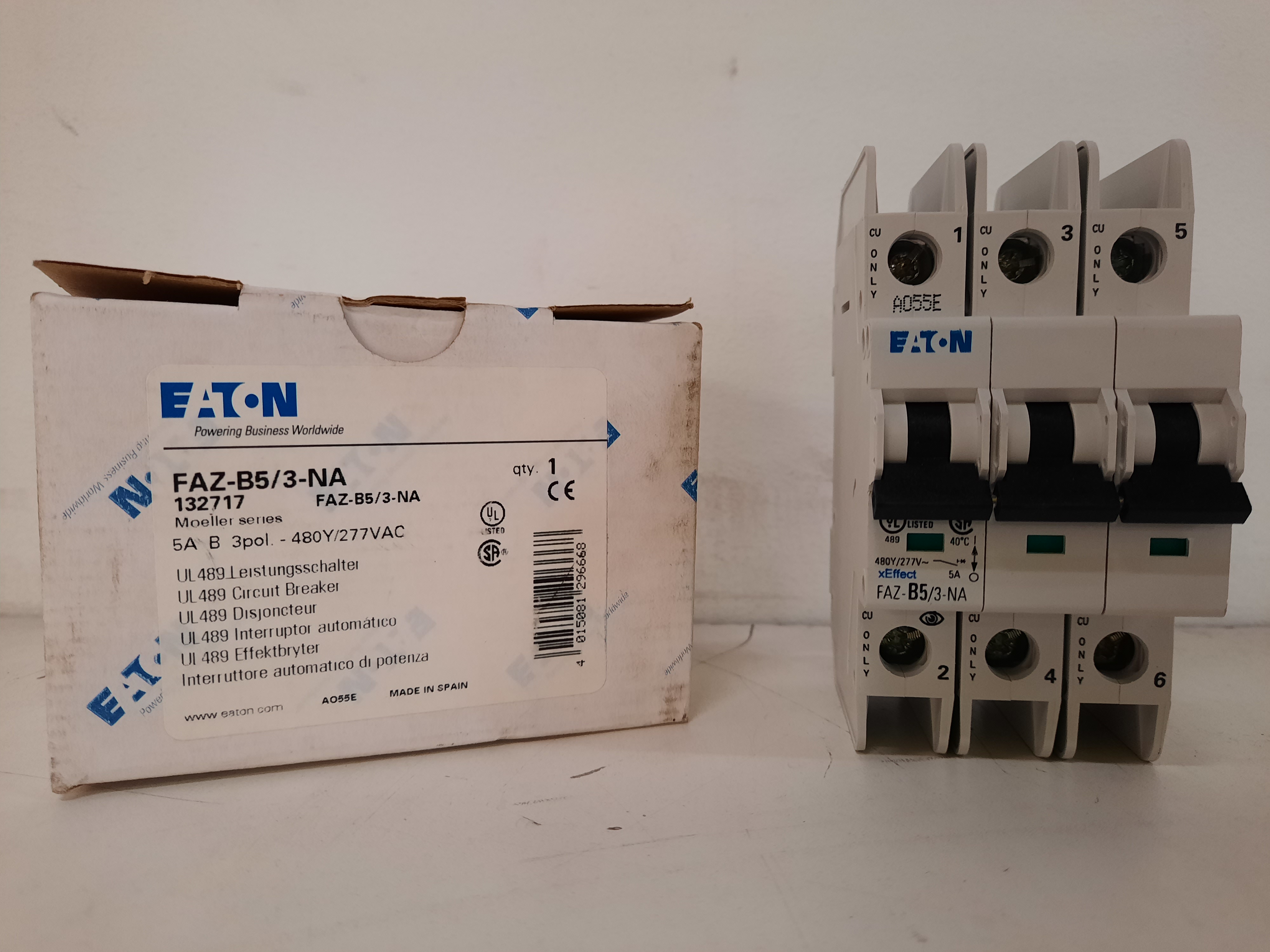 Eaton FAZ-B5/3-NA Miniature Circuit Breaker