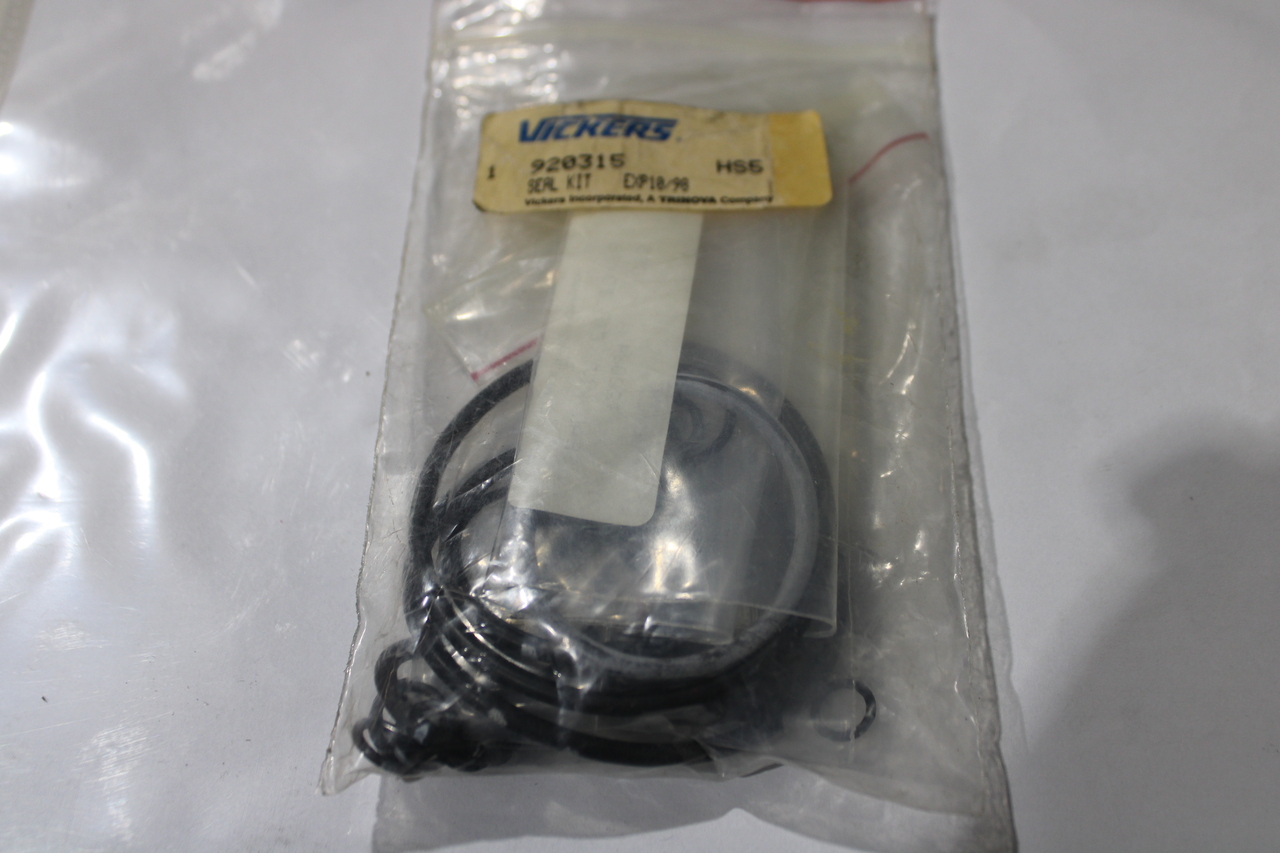 VICKERS 920315 Bushings/Knockout Seals/Locknuts VICKERS 920315 Bushings/Knockout Seals/Locknuts