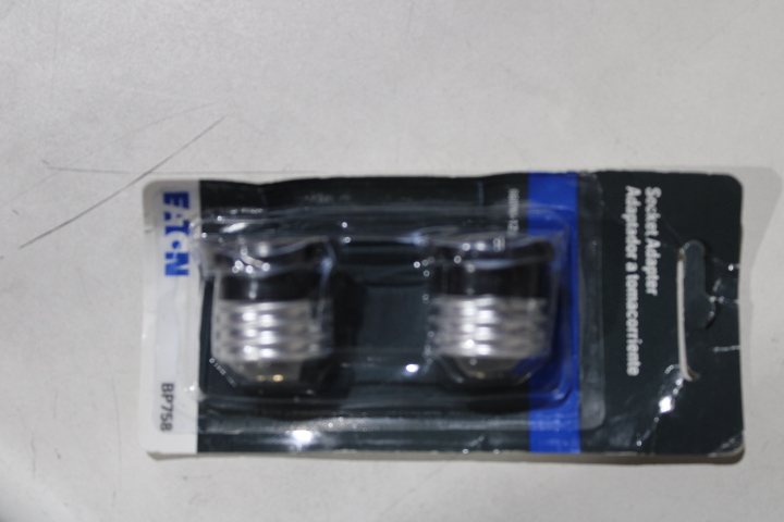 Eaton BP758B-2 Lampholders/Adaptors/Accessories Eaton BP758B-2 Lampholders/Adaptors/Accessories