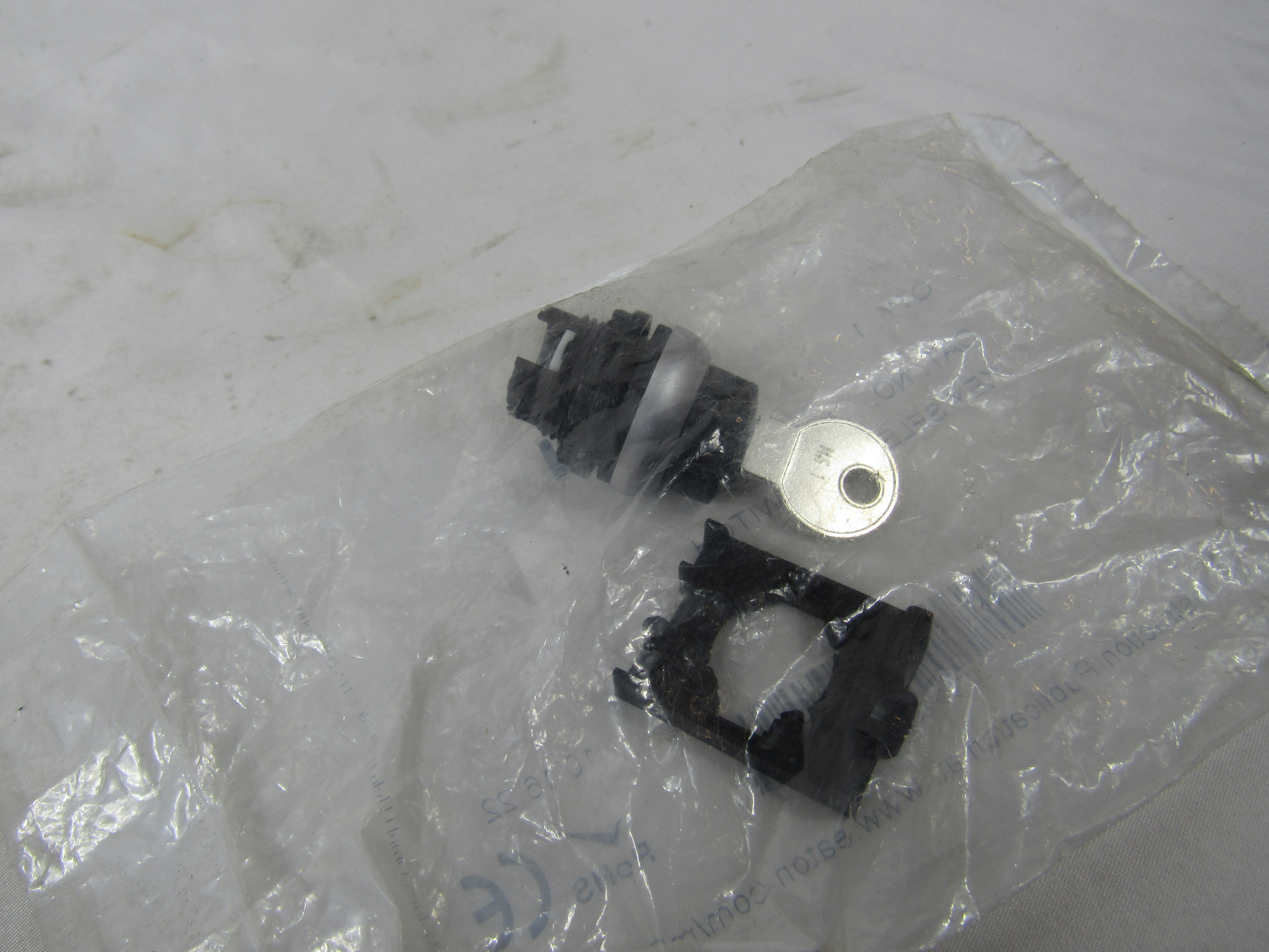 Eaton M22-WRS Non-Illuminated Selector Switch Operator